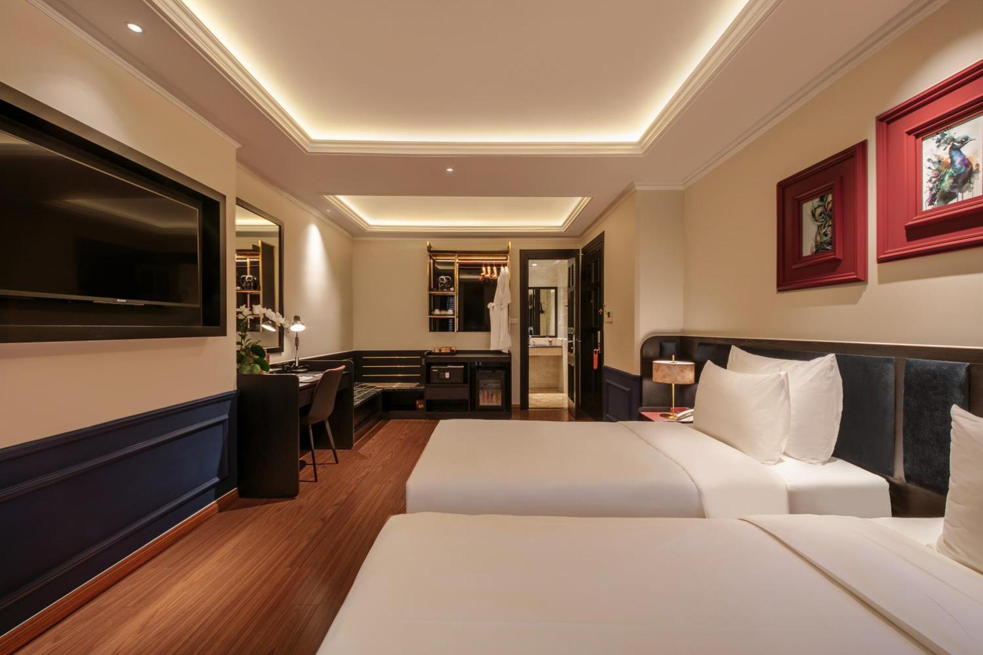Champton Hanoi Hotel Exterior photo