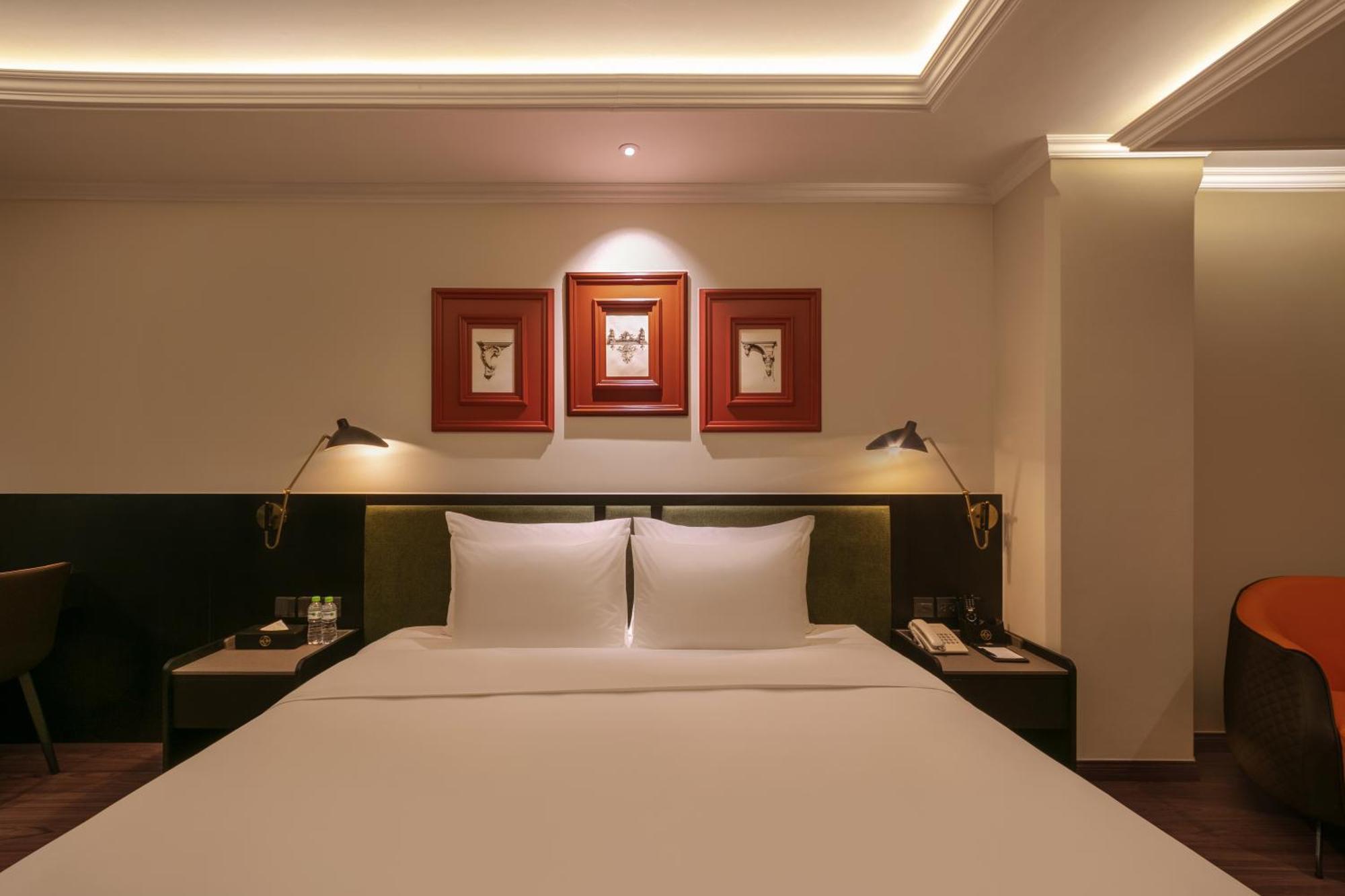 Champton Hanoi Hotel Exterior photo