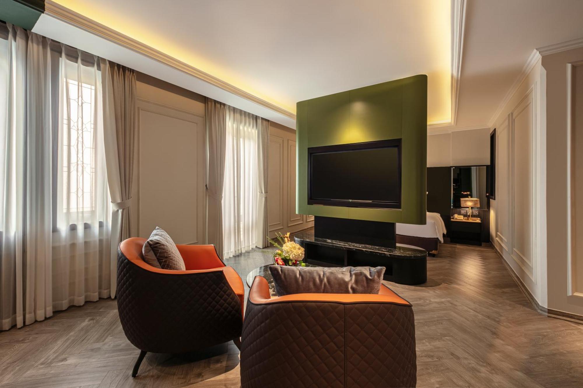Champton Hanoi Hotel Exterior photo
