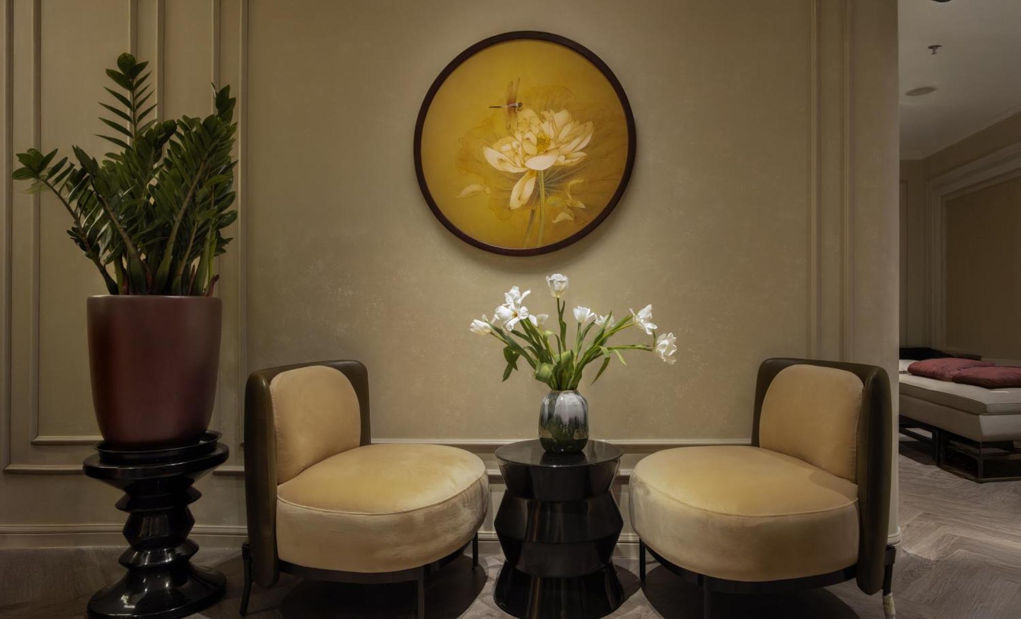 Champton Hanoi Hotel Exterior photo